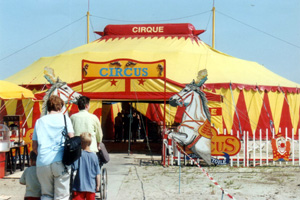 Circustenten verhuur bij www.kwekel-evenementen.nl